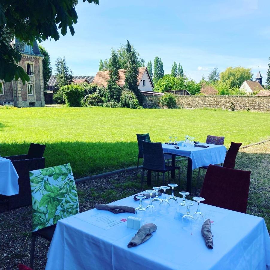 Chateau Corneille Vieux-Villez Exteriör bild
